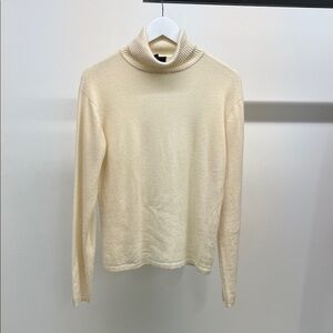 100% Cashmere Cream Turtleneck Sweater
